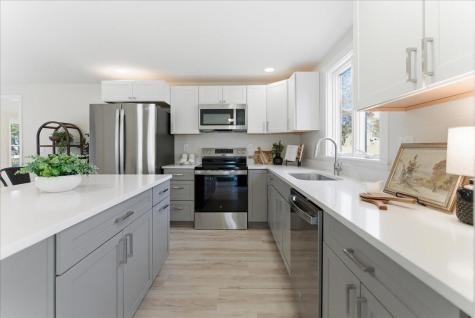 670 Wiscasset Road Boothbay ME 04537