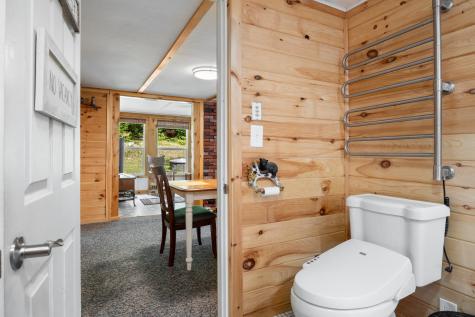 10 Carpenter Place Greenville ME 04441