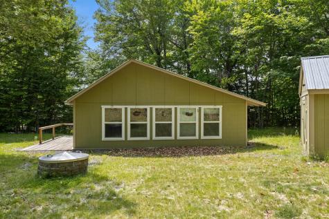 10 Carpenter Place Greenville ME 04441