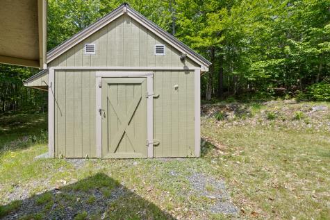 10 Carpenter Place Greenville ME 04441