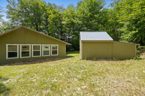 10 Carpenter Place Greenville ME 04441
