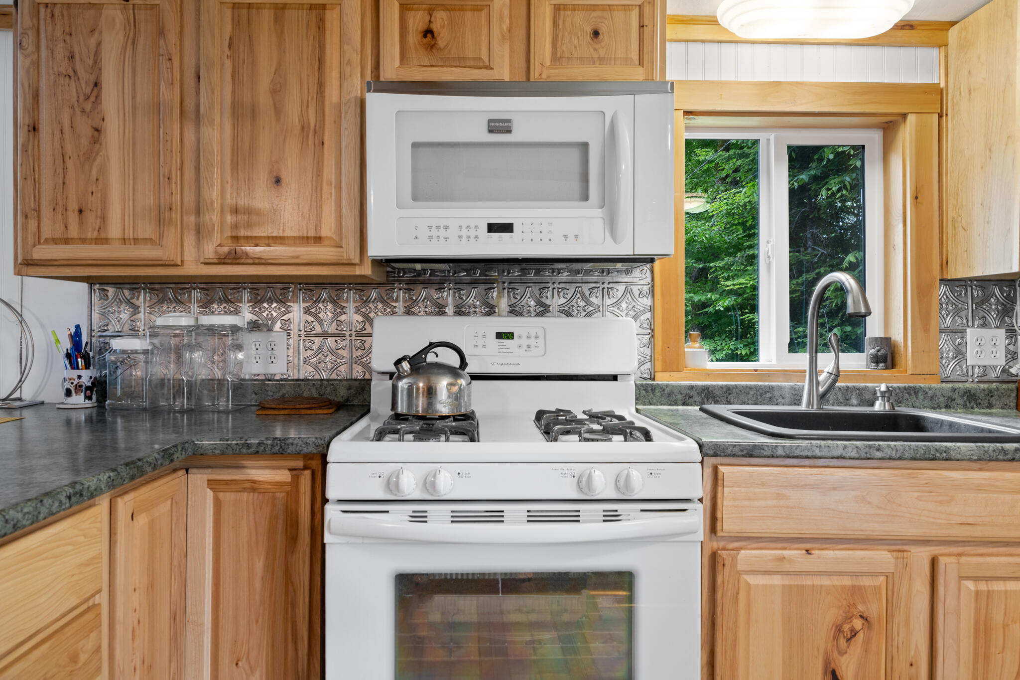 10 Carpenter Place Greenville ME 04441