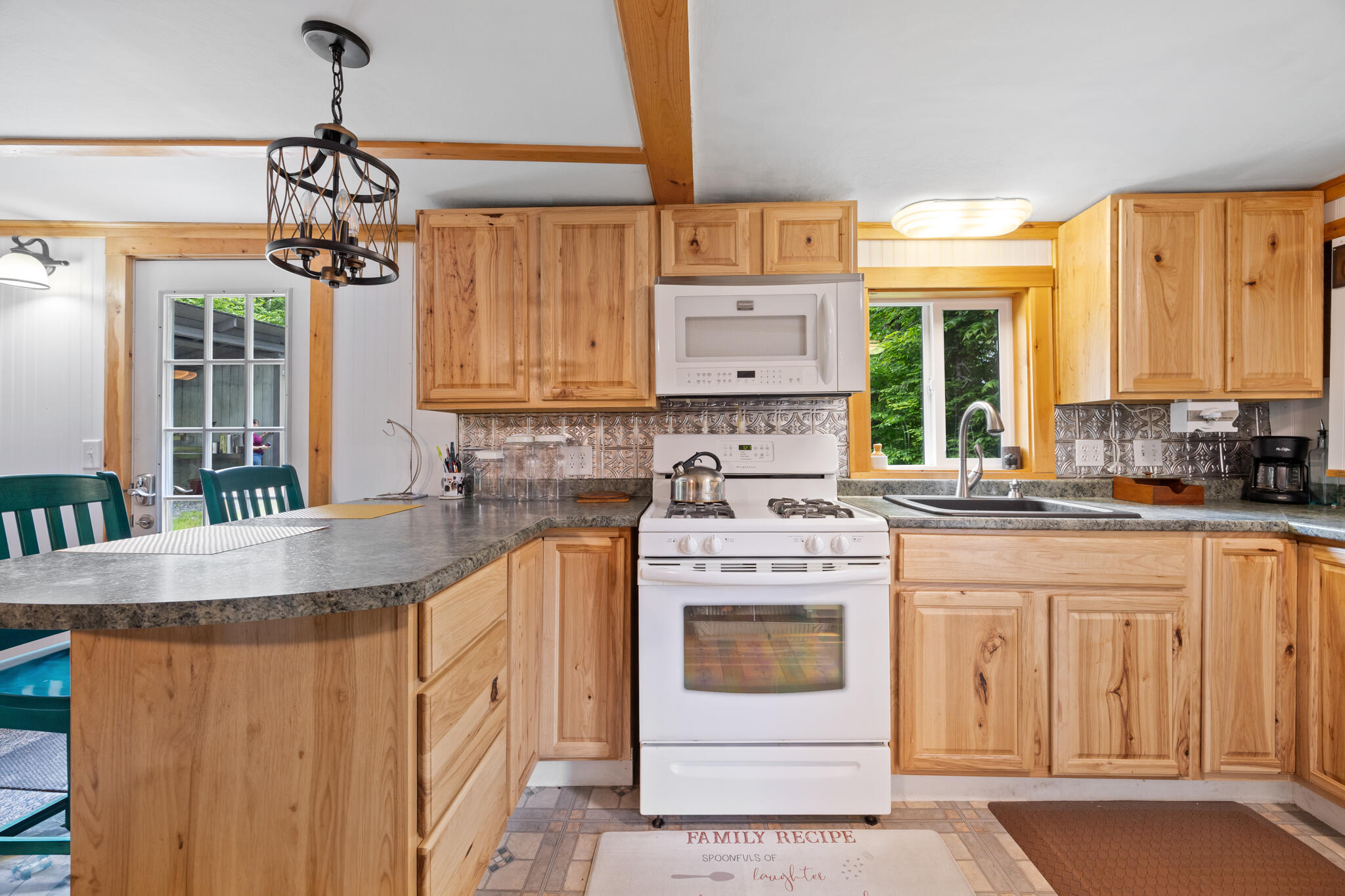 10 Carpenter Place Greenville ME 04441