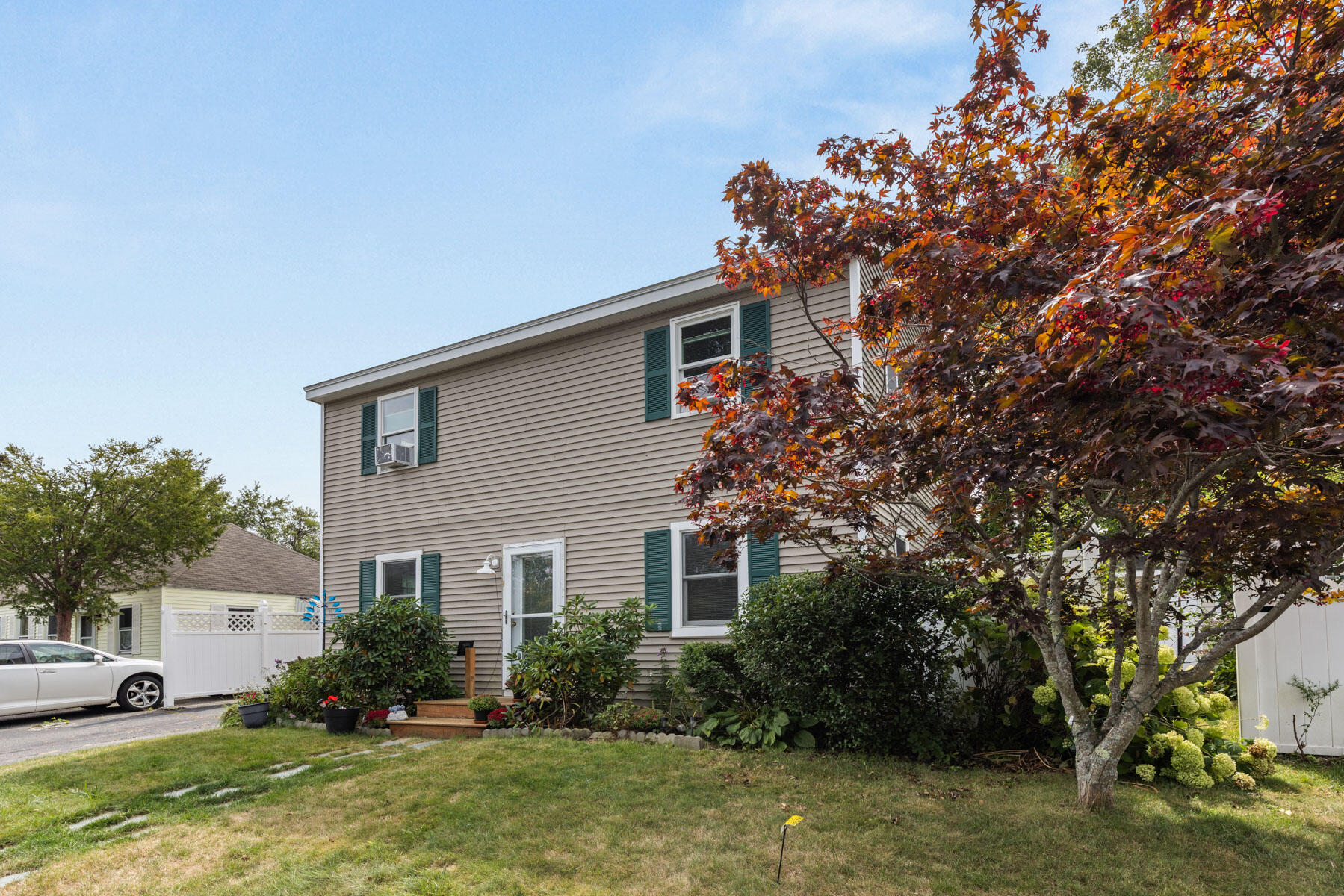 4 Dismukes Street Kittery ME 03904