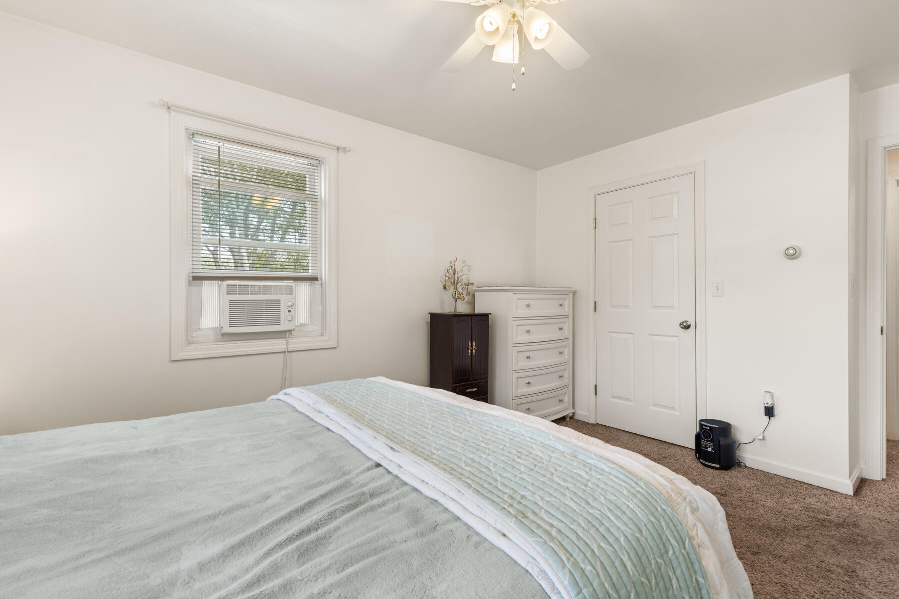 4 Dismukes Street Kittery ME 03904