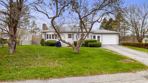 10 Riley Street Lewiston ME 04240