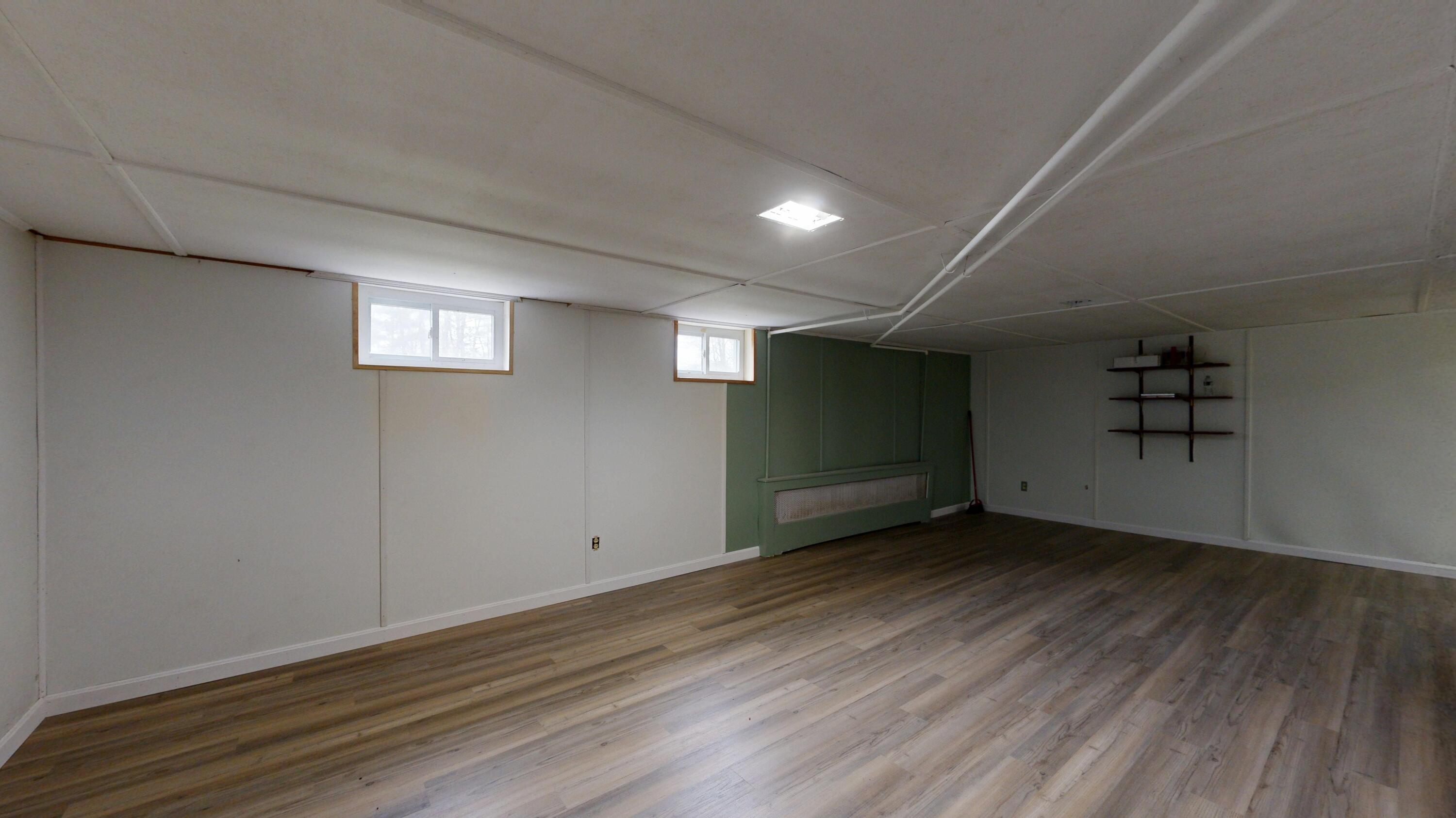 10 Riley Street Lewiston ME 04240
