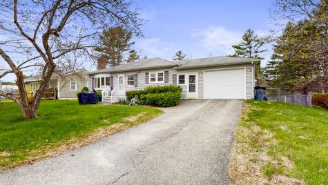 10 Riley Street Lewiston ME 04240