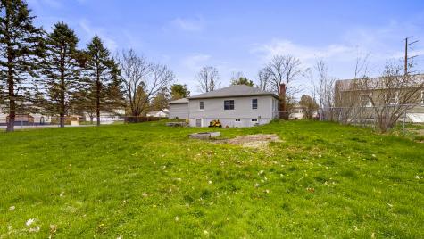 10 Riley Street Lewiston ME 04240