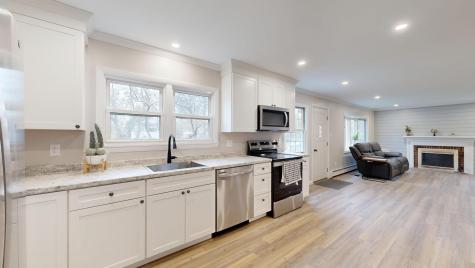 10 Riley Street Lewiston ME 04240