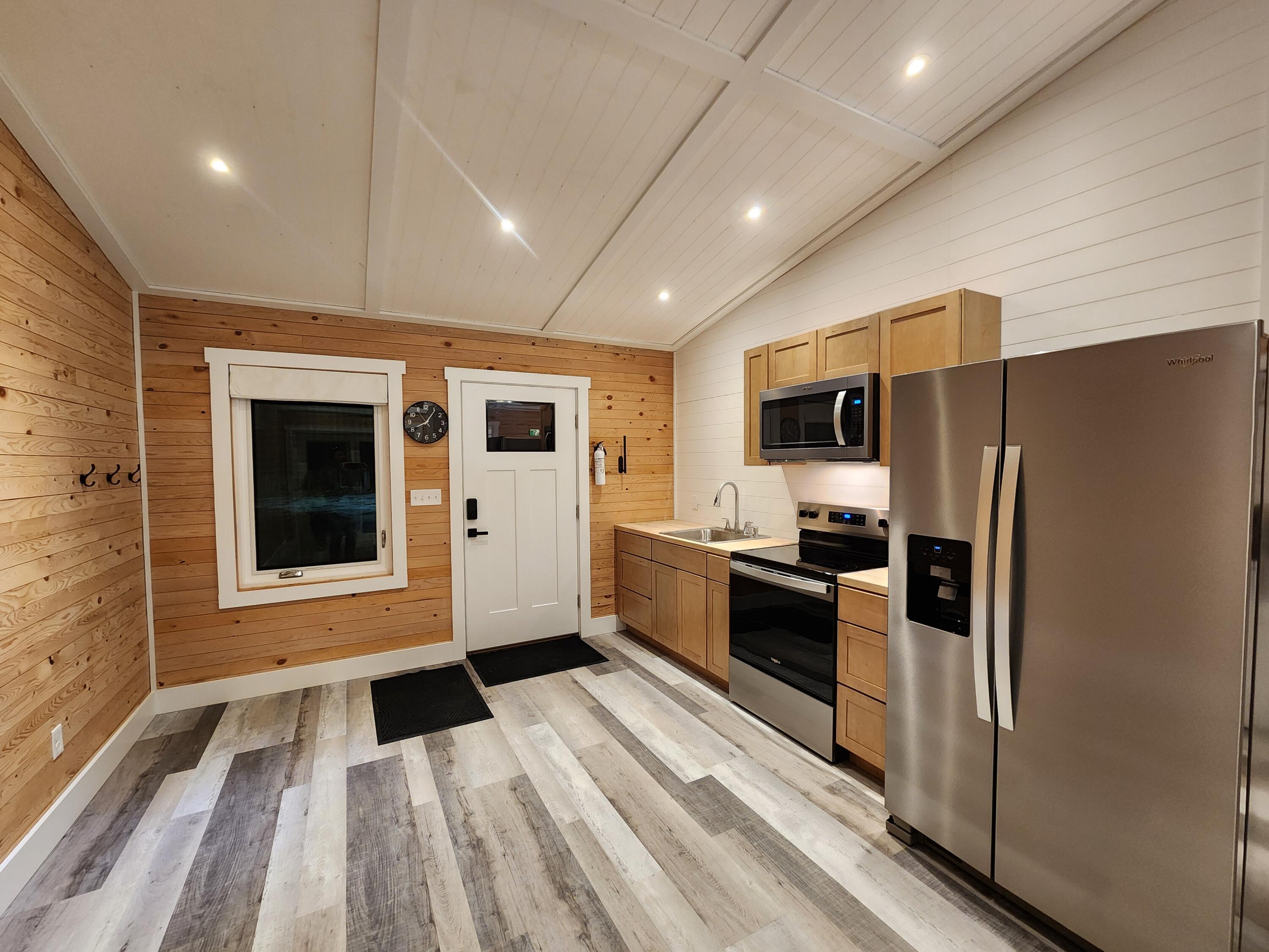 21 Eilidh Lane Belfast ME 04915