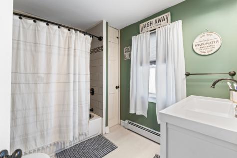 752 Gray Road Gorham ME 04038