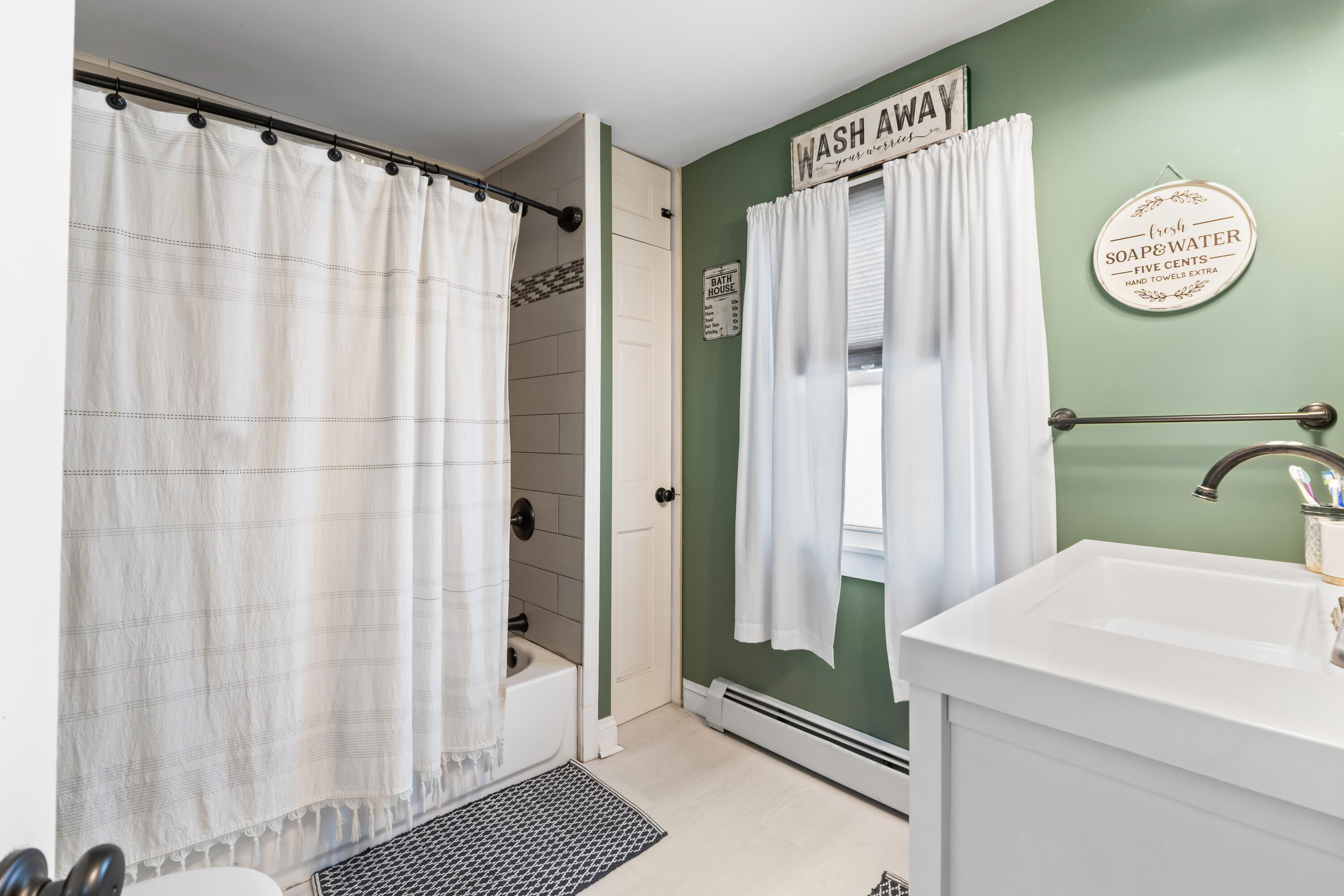 752 Gray Road Gorham ME 04038