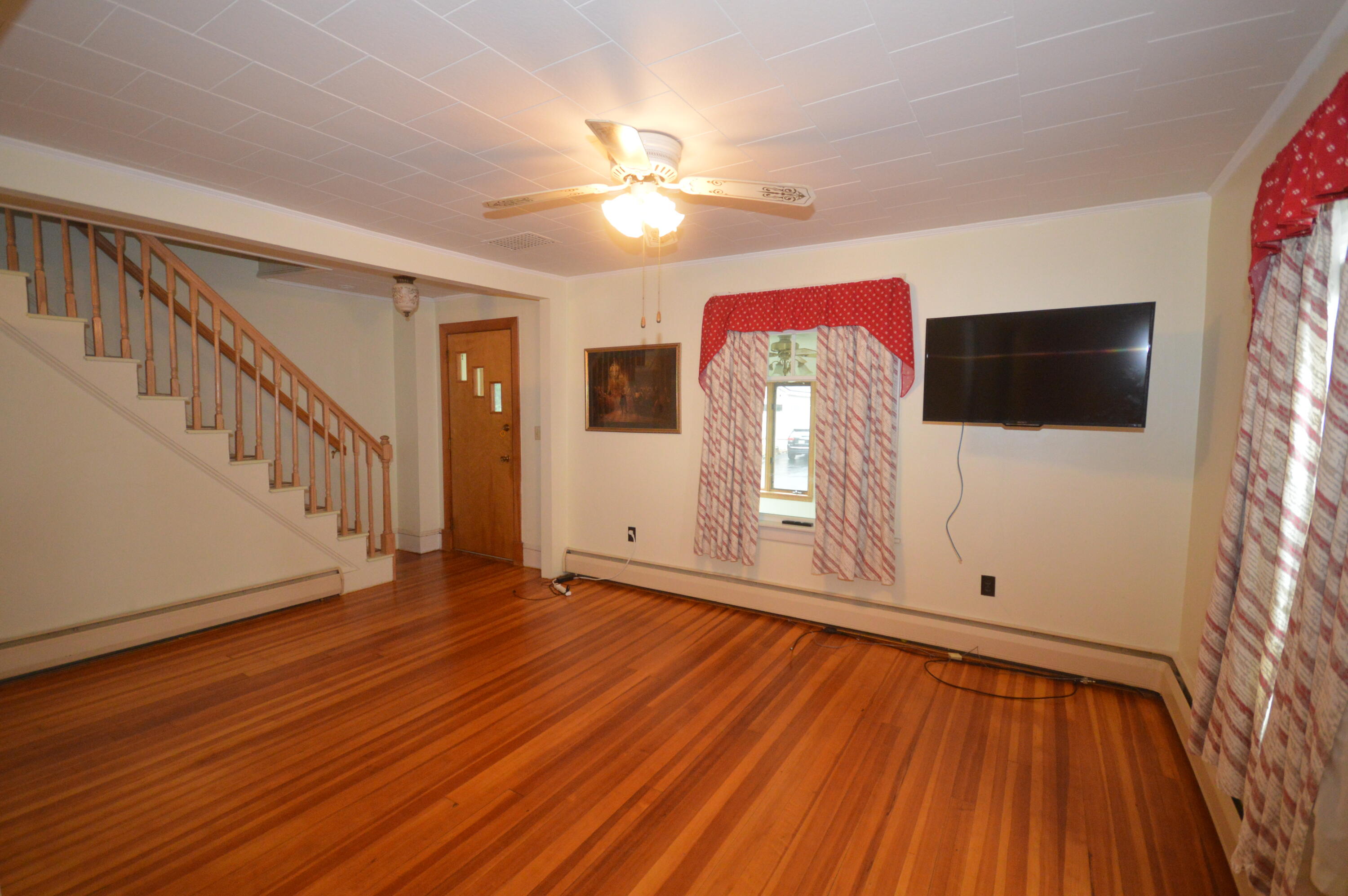 16 Rutland Street Bangor ME 04401