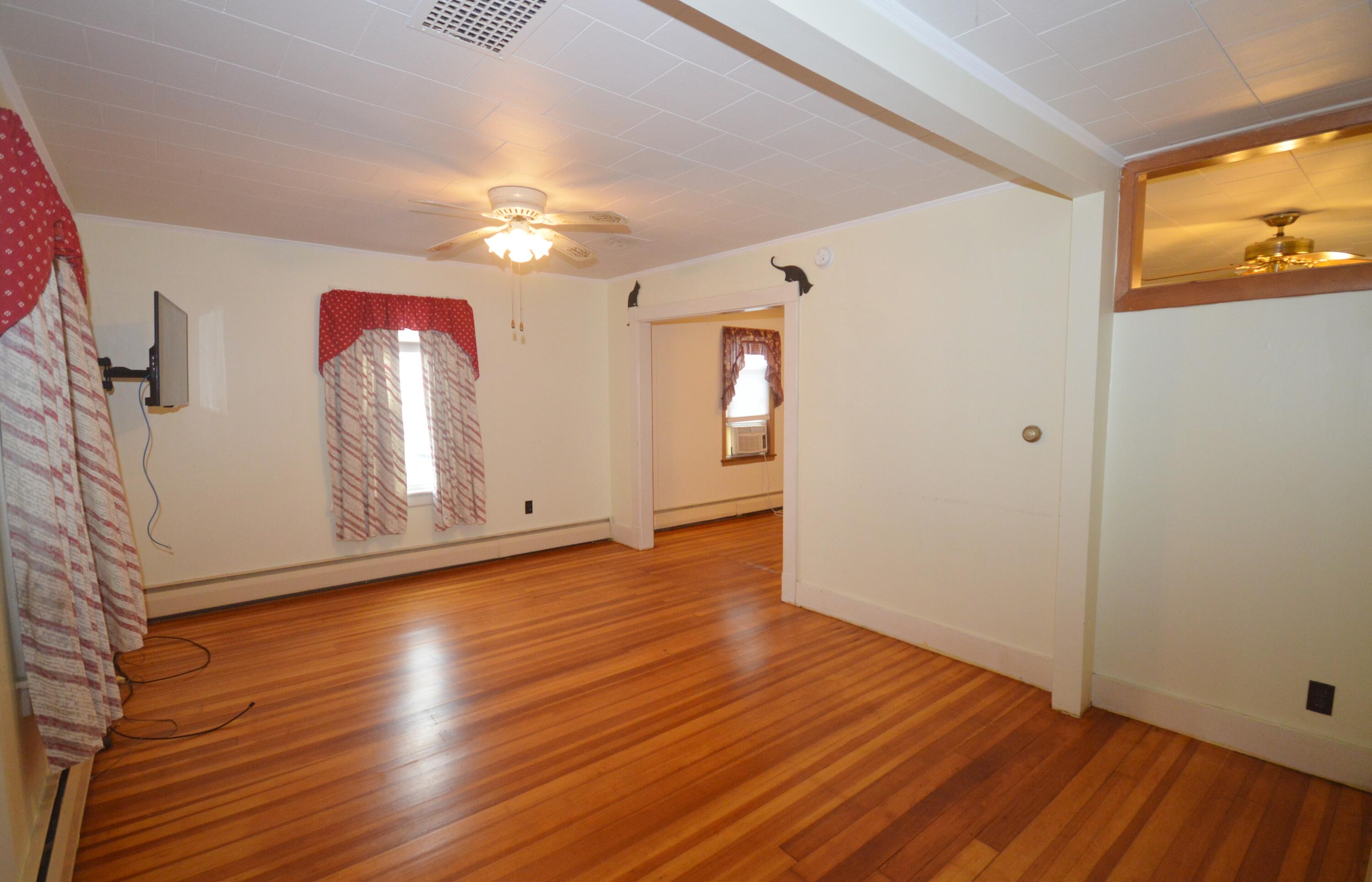 16 Rutland Street Bangor ME 04401
