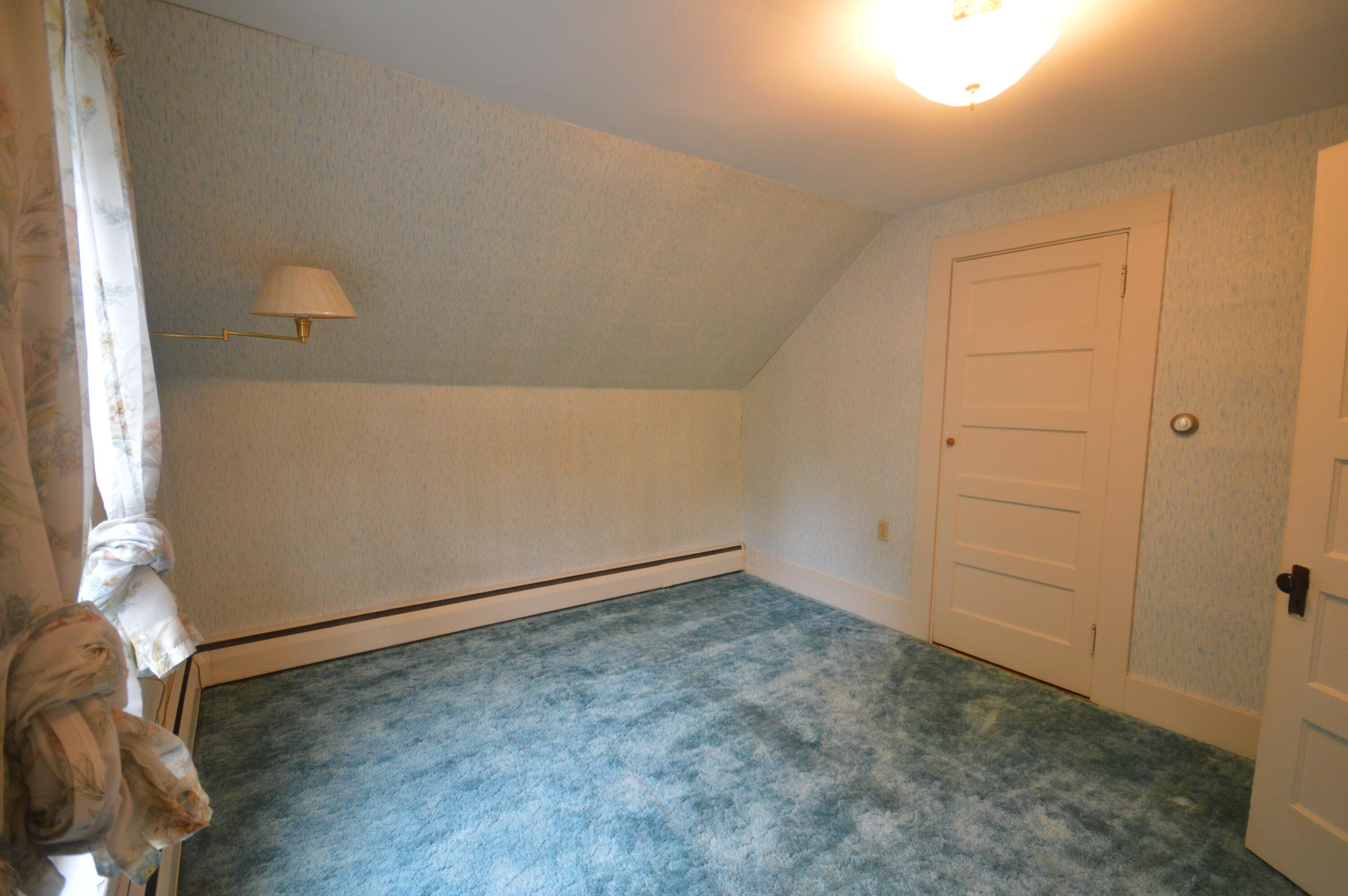 16 Rutland Street Bangor ME 04401