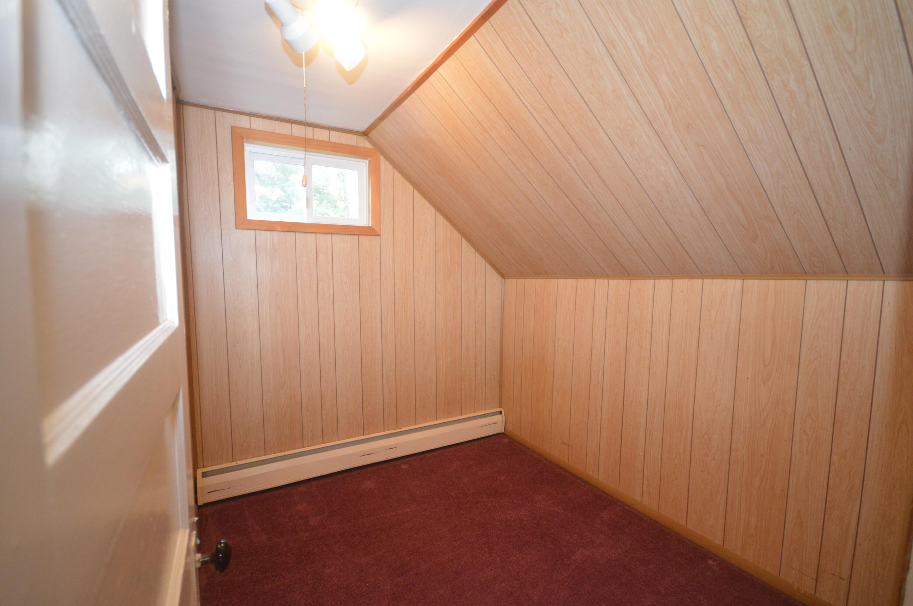 16 Rutland Street Bangor ME 04401