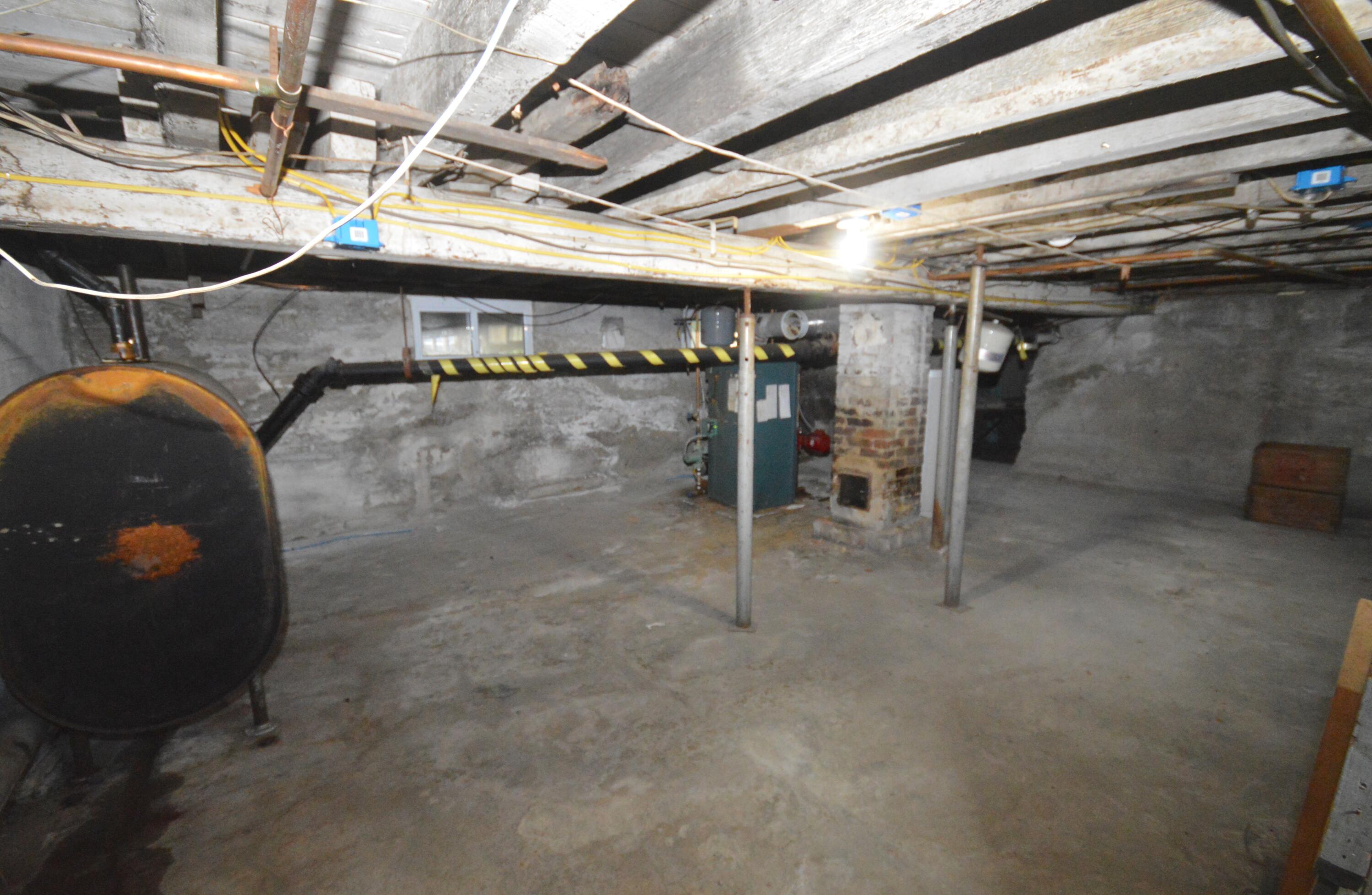 16 Rutland Street Bangor ME 04401