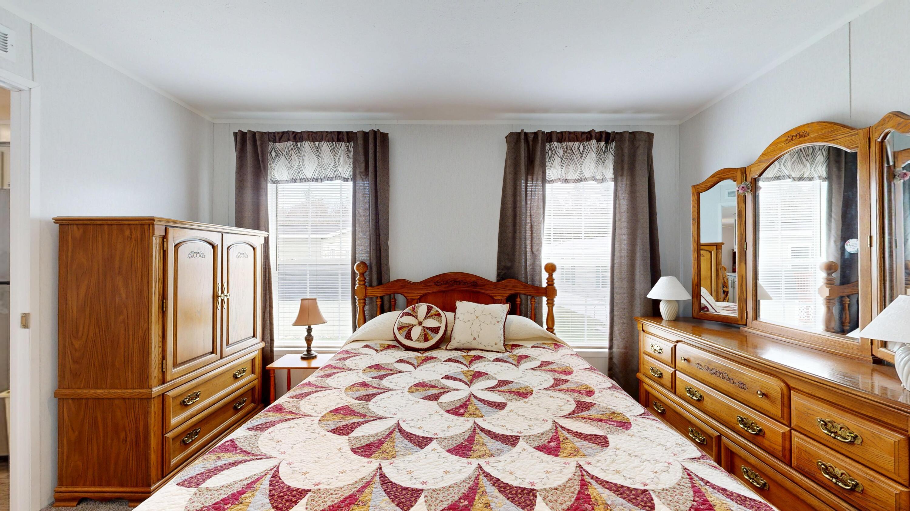 4 Sheldon Place Lewiston ME 04240