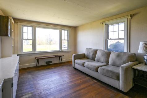 60 Richmond Terrace Cape Elizabeth ME 04107