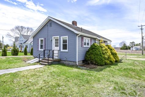 60 Richmond Terrace Cape Elizabeth ME 04107