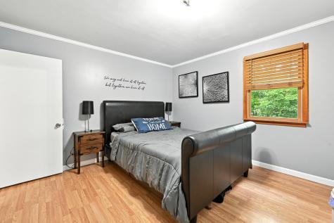 40 Leavitt Street Auburn ME 04210