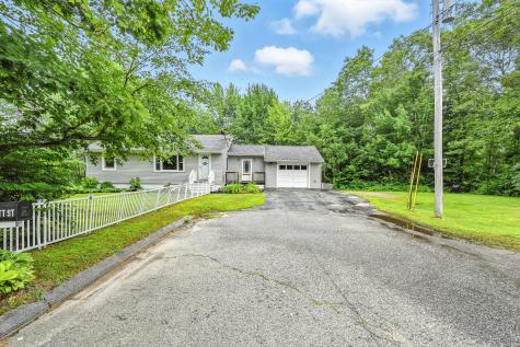 40 Leavitt Street Auburn ME 04210