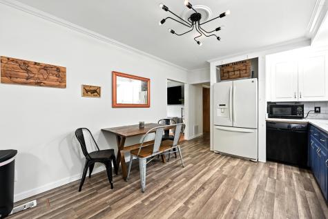 40 Leavitt Street Auburn ME 04210