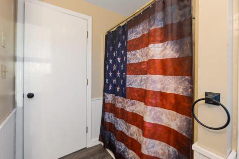 914 Bellsqueeze Road Clinton ME 04927