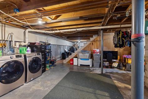 914 Bellsqueeze Road Clinton ME 04927