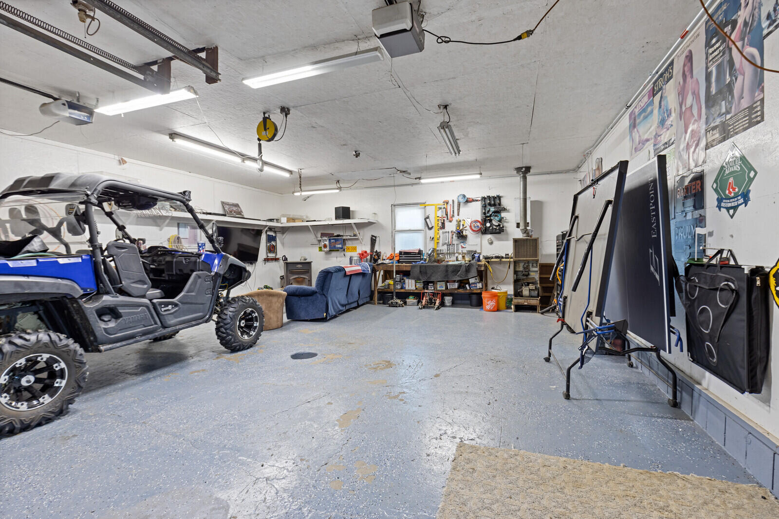 914 Bellsqueeze Road Clinton ME 04927