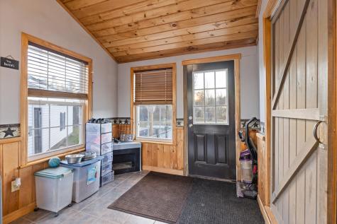 914 Bellsqueeze Road Clinton ME 04927