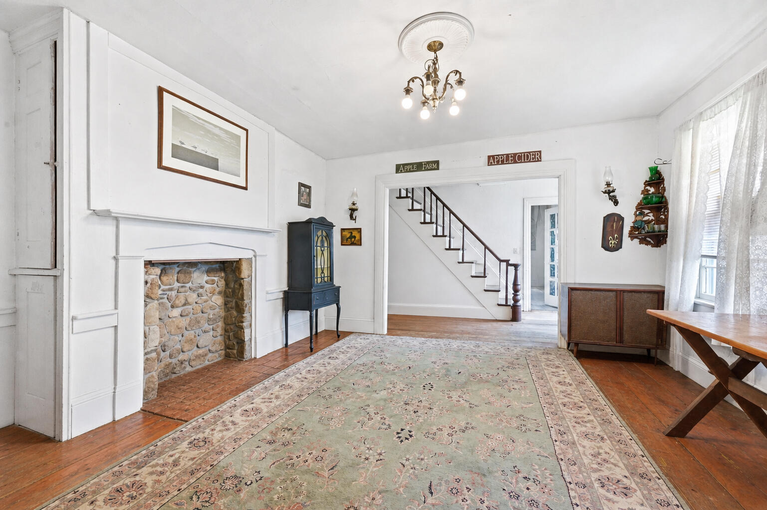 300 W Main Street Waldoboro ME 04572