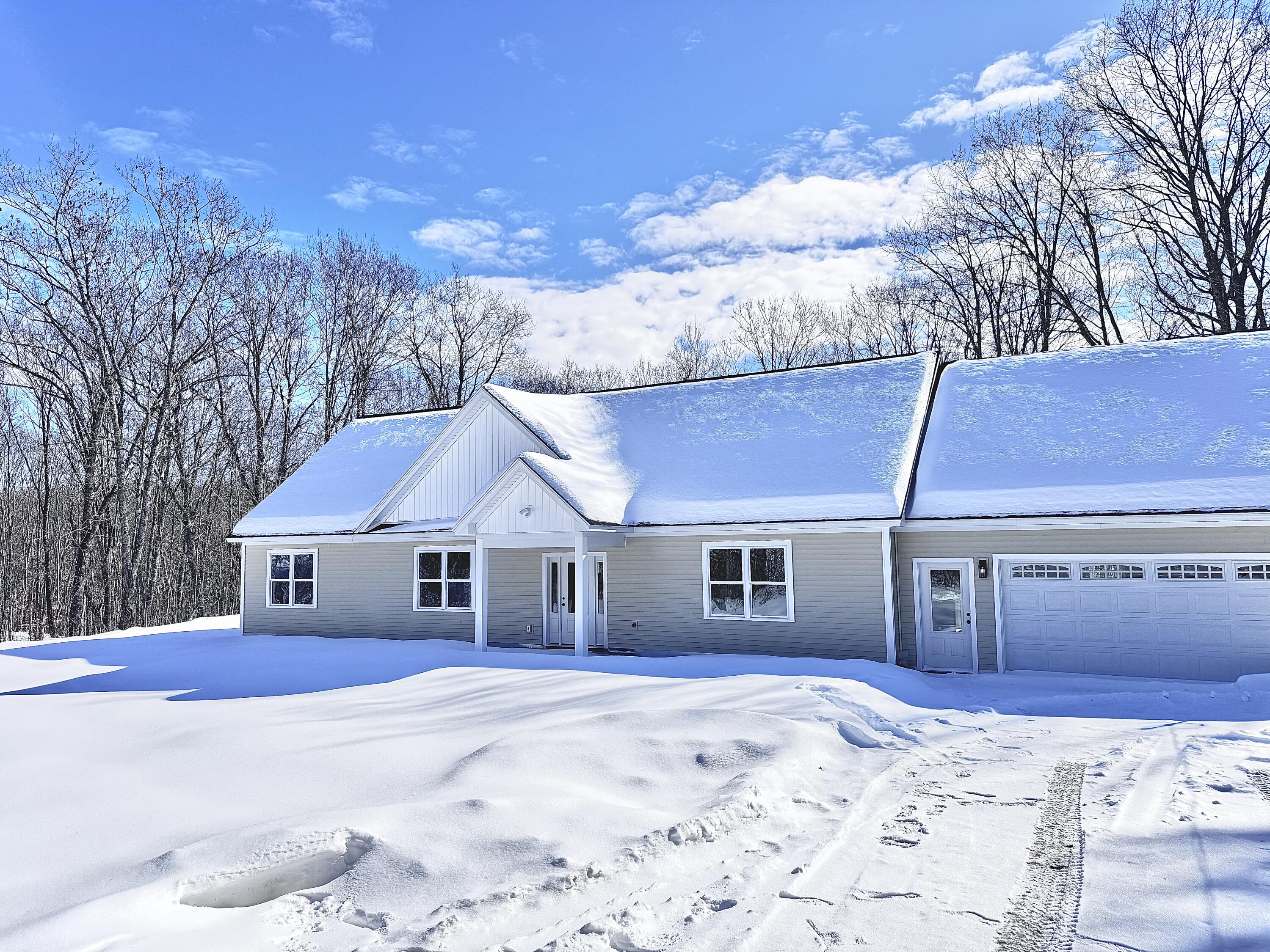 12 Hardwood Lane Oakland ME 04963