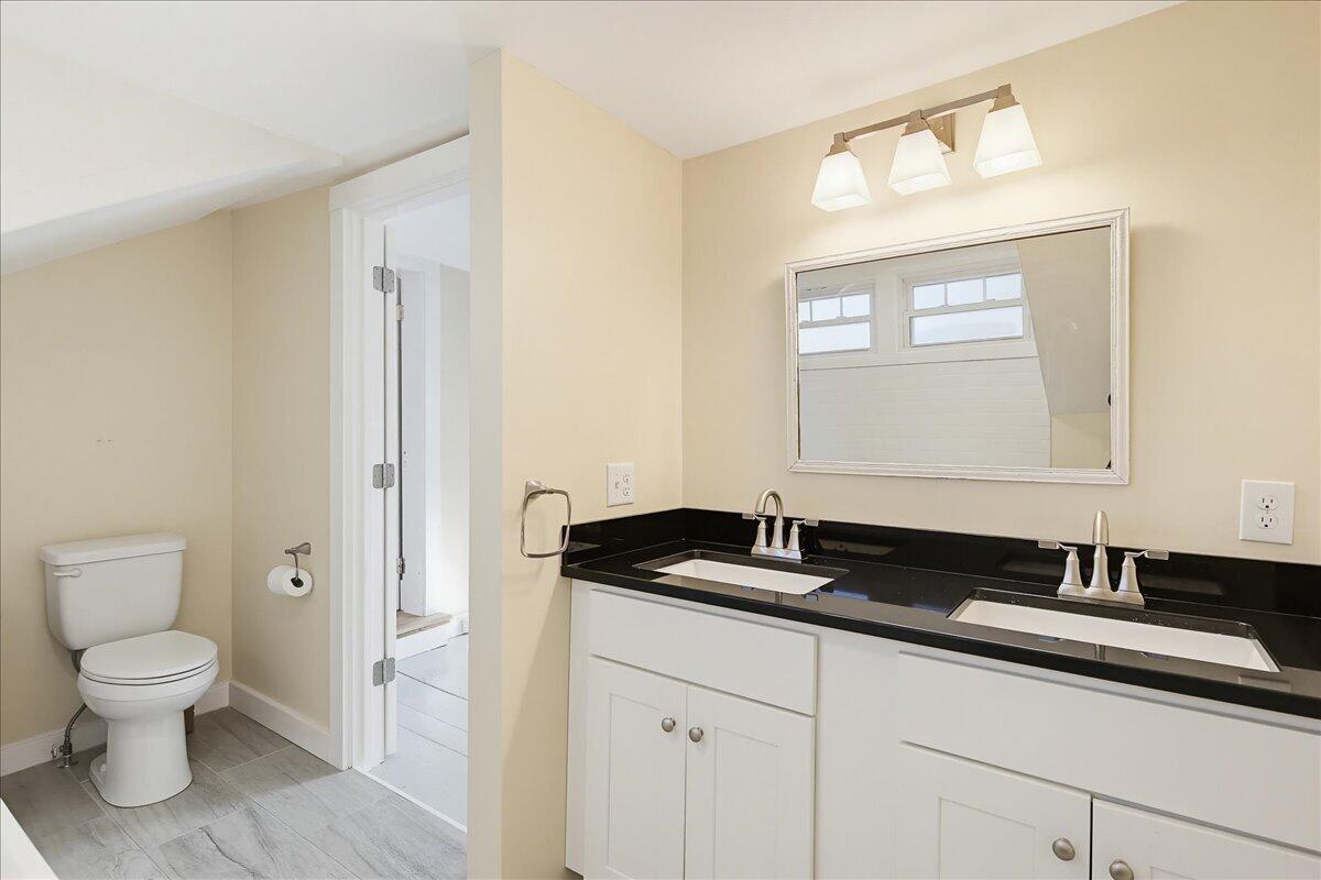 495 Allen Avenue Portland ME 04103