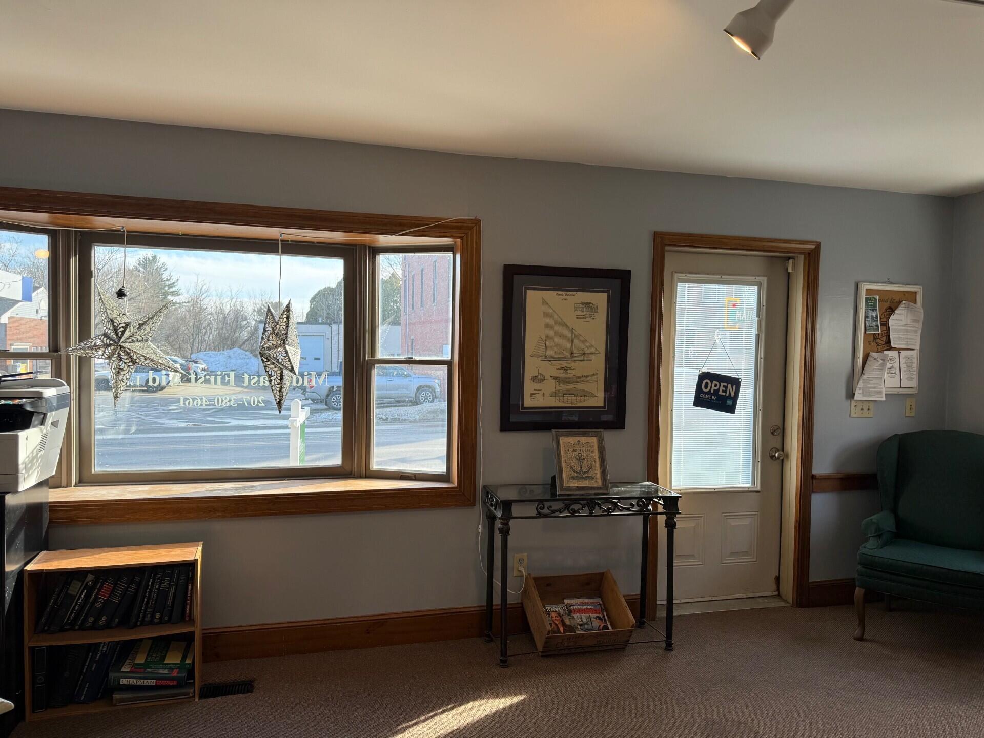 145 Main Street Thomaston ME 04861