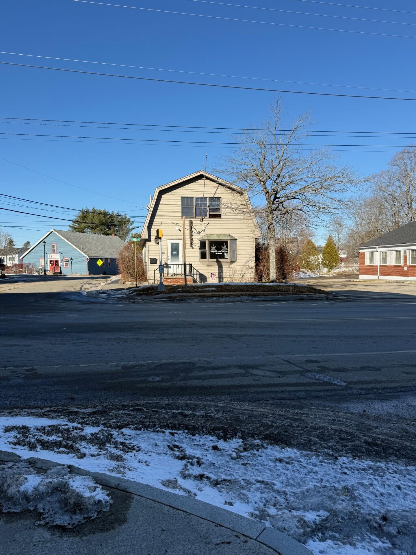 145 Main Street Thomaston ME 04861