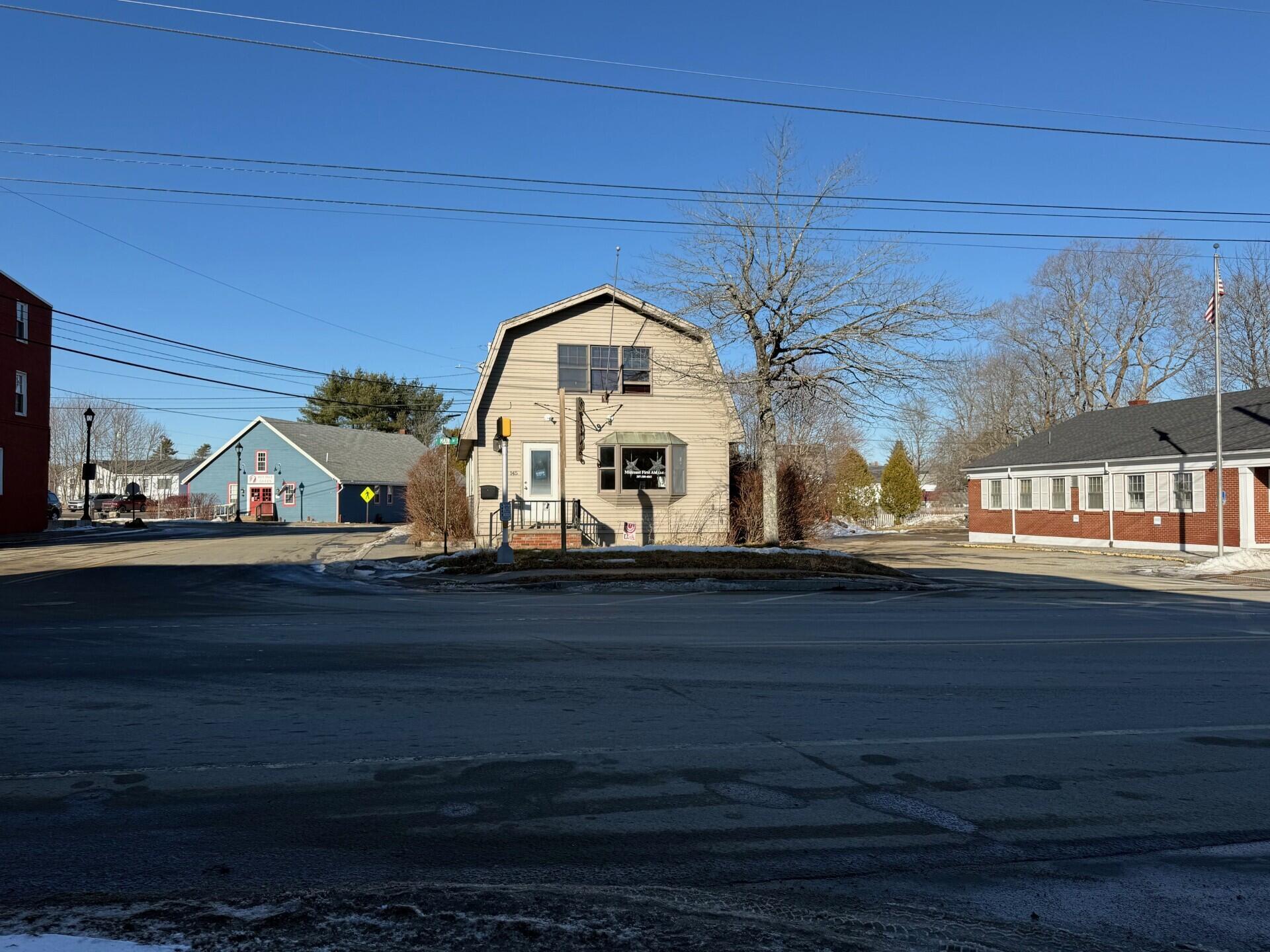 145 Main Street Thomaston ME 04861