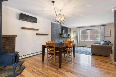 15 Monroe Drive Naples ME 04055