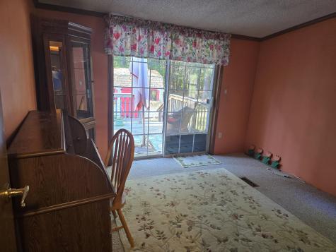 76 Courtney Lane Eliot ME 03903