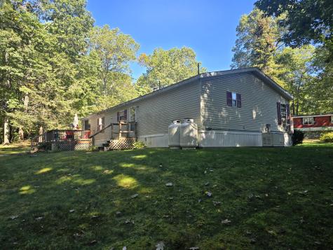 76 Courtney Lane Eliot ME 03903