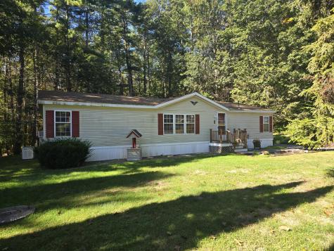 76 Courtney Lane Eliot ME 03903