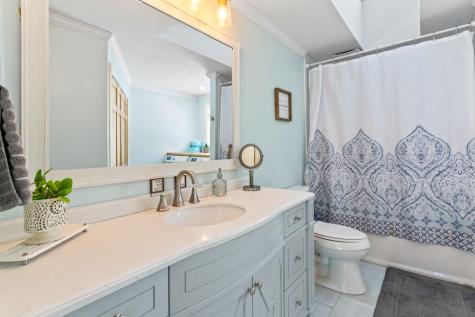 6 Miranda Street Brunswick ME 04011