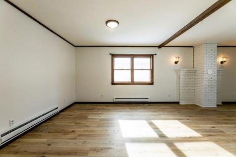 5 Rawson Avenue Camden ME 04843