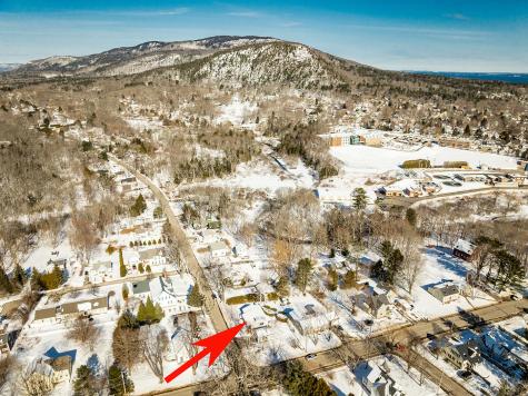 5 Rawson Avenue Camden ME 04843