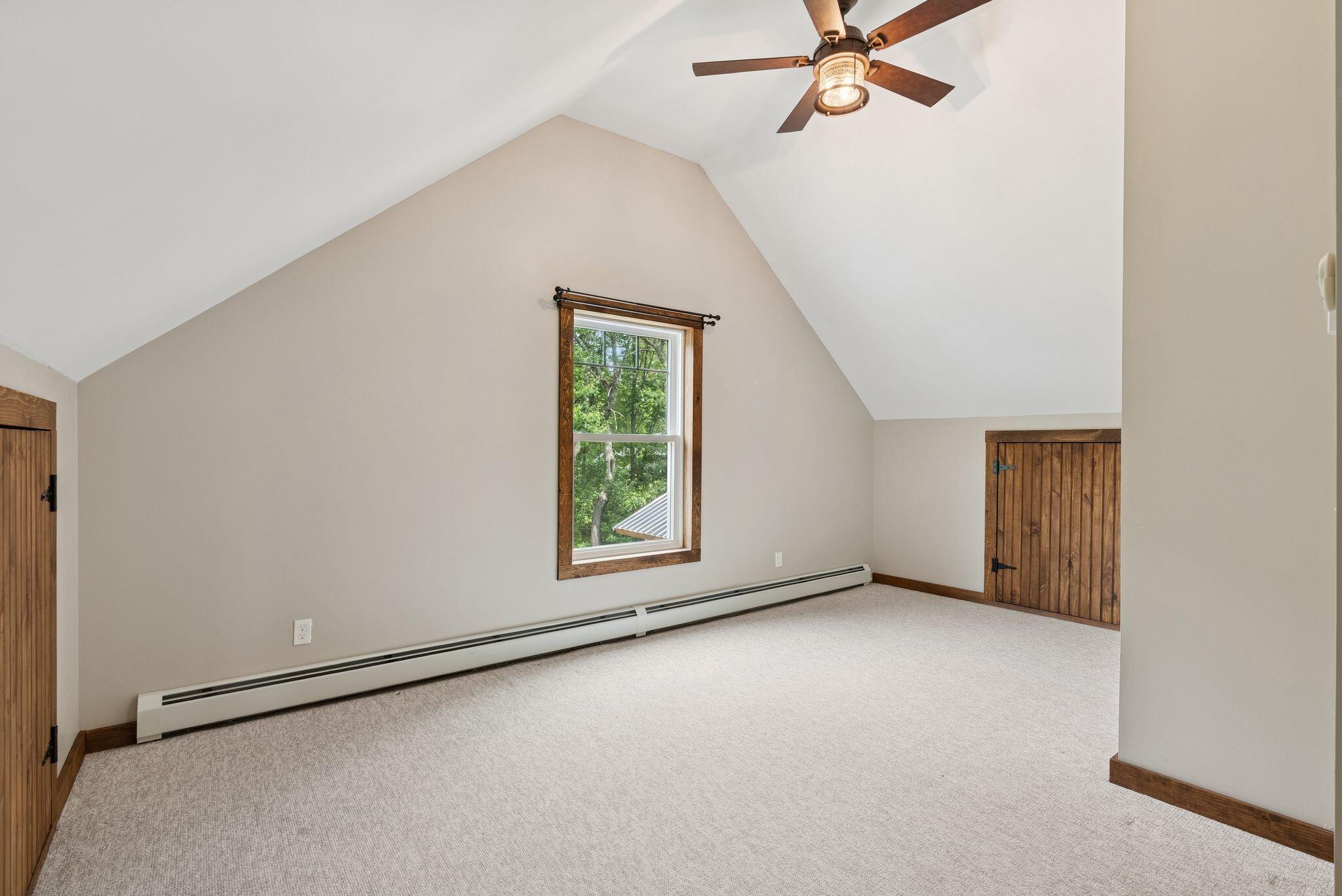 87 River Road Topsham ME 04086