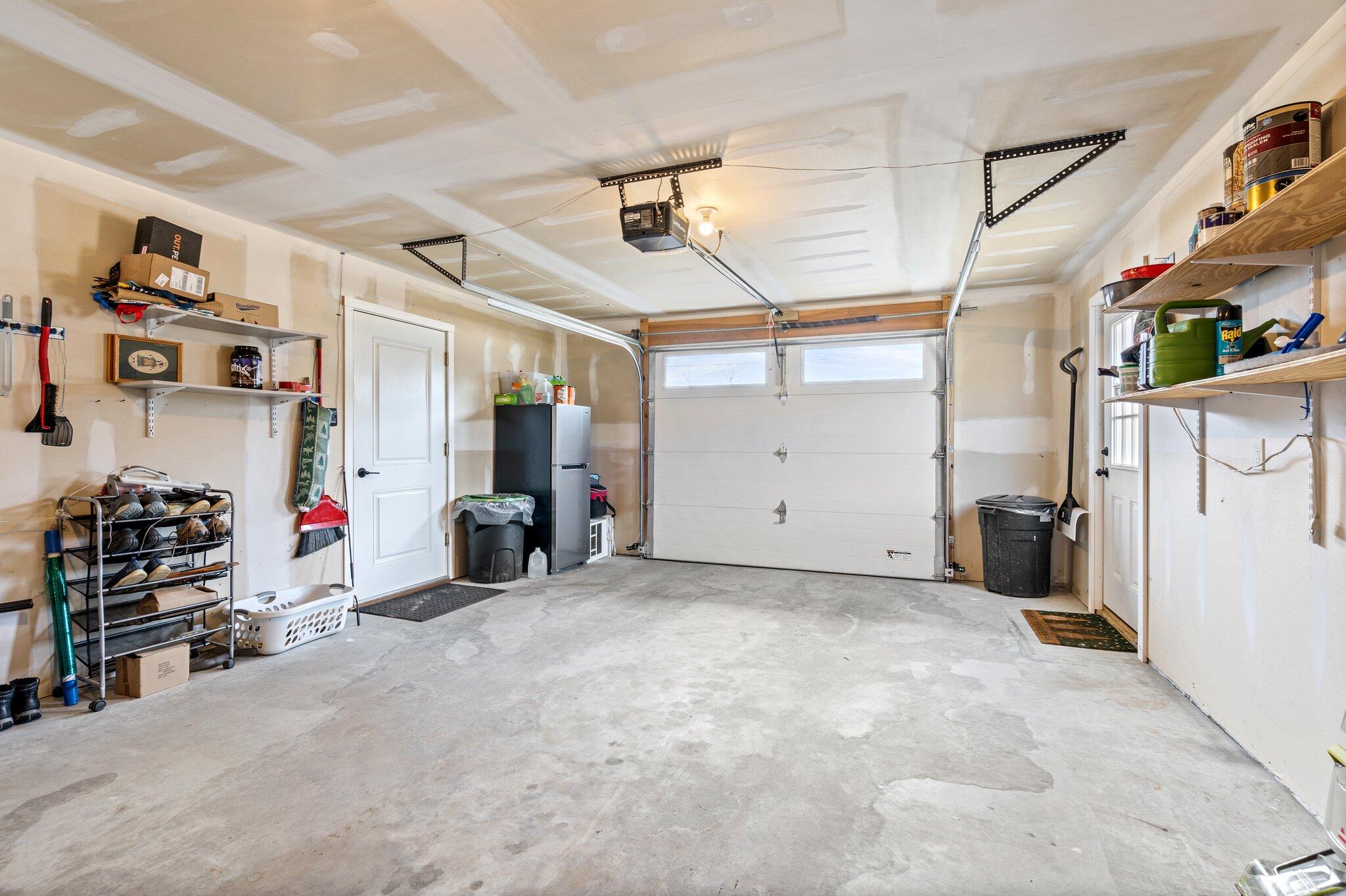 87 River Road Topsham ME 04086