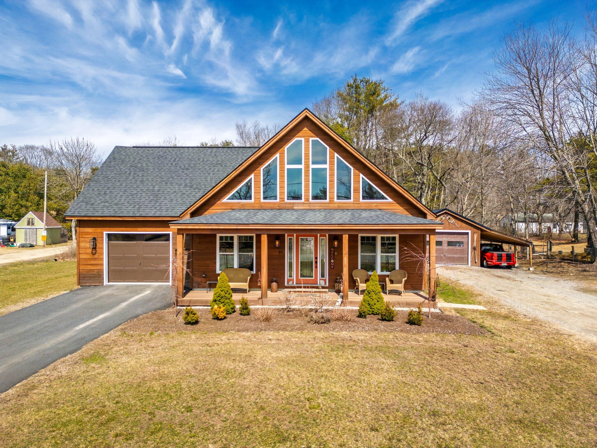 87 River Road Topsham ME 04086