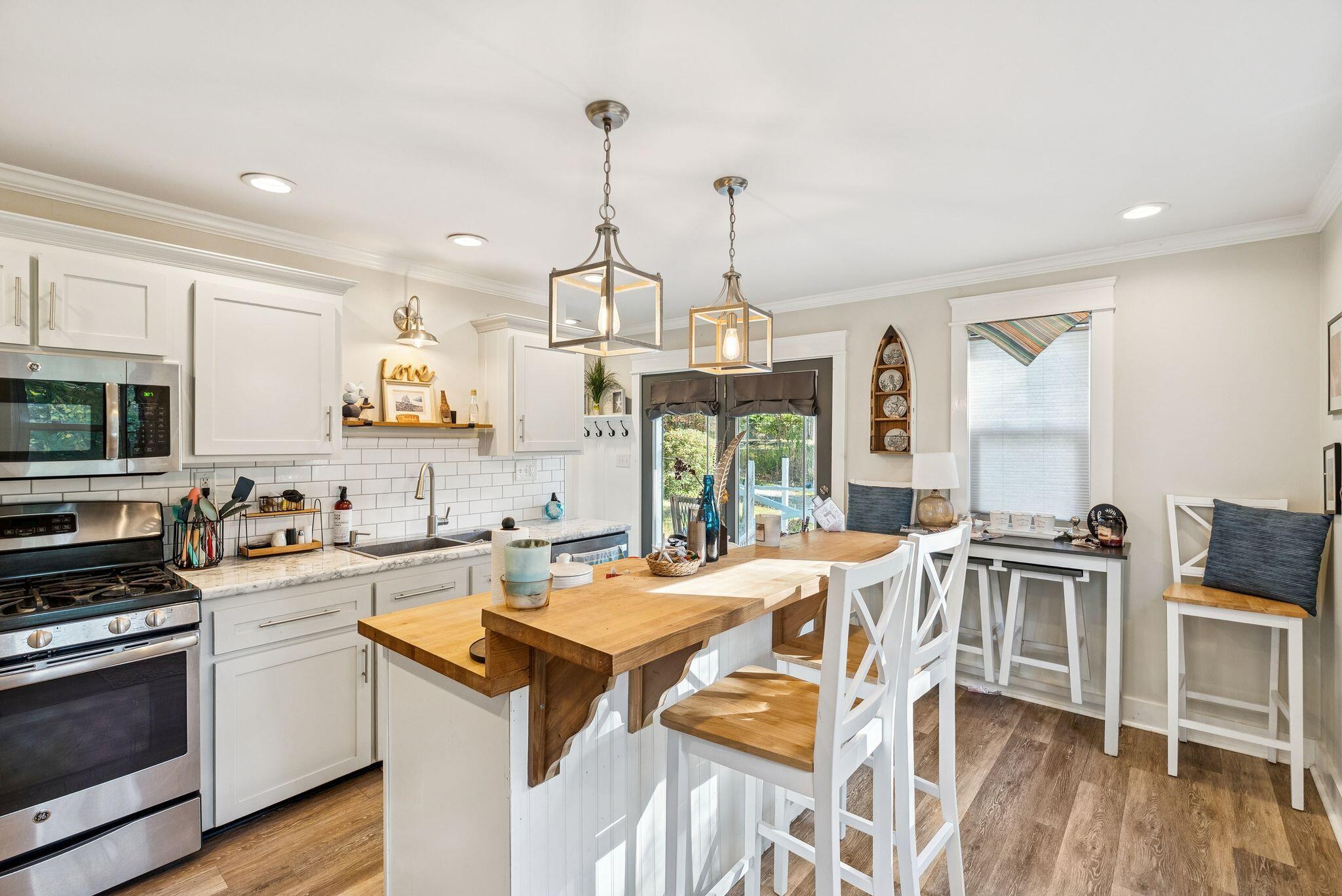 12 Harbor Heights Harpswell ME 04079