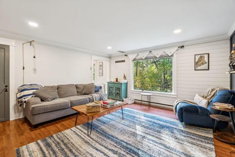 12 Harbor Heights Harpswell ME 04079